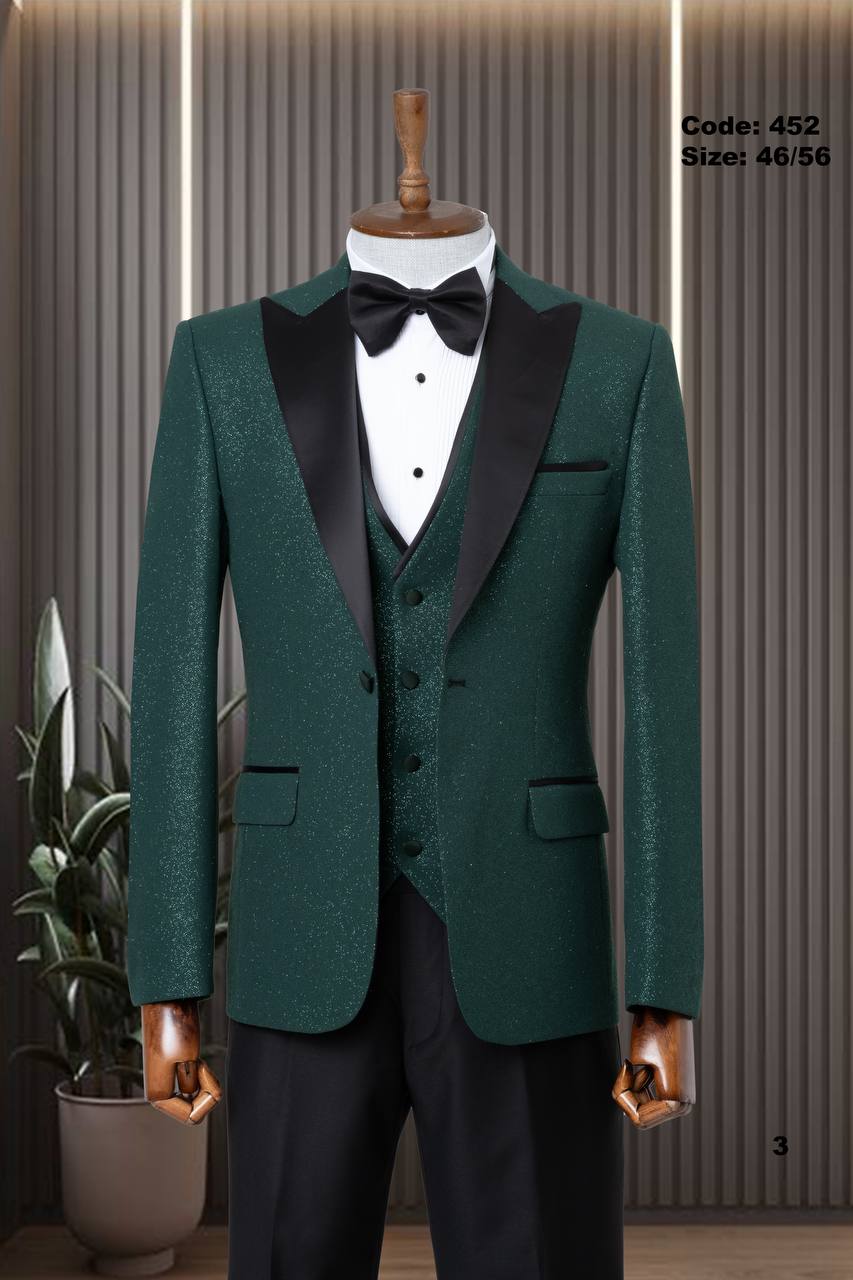 Tuxedo suit 