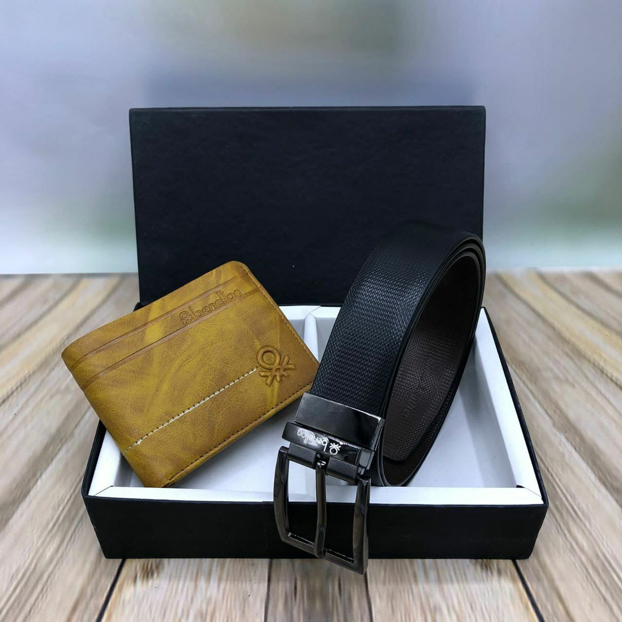 Mixed brands belt wallet sets  Reversible belts